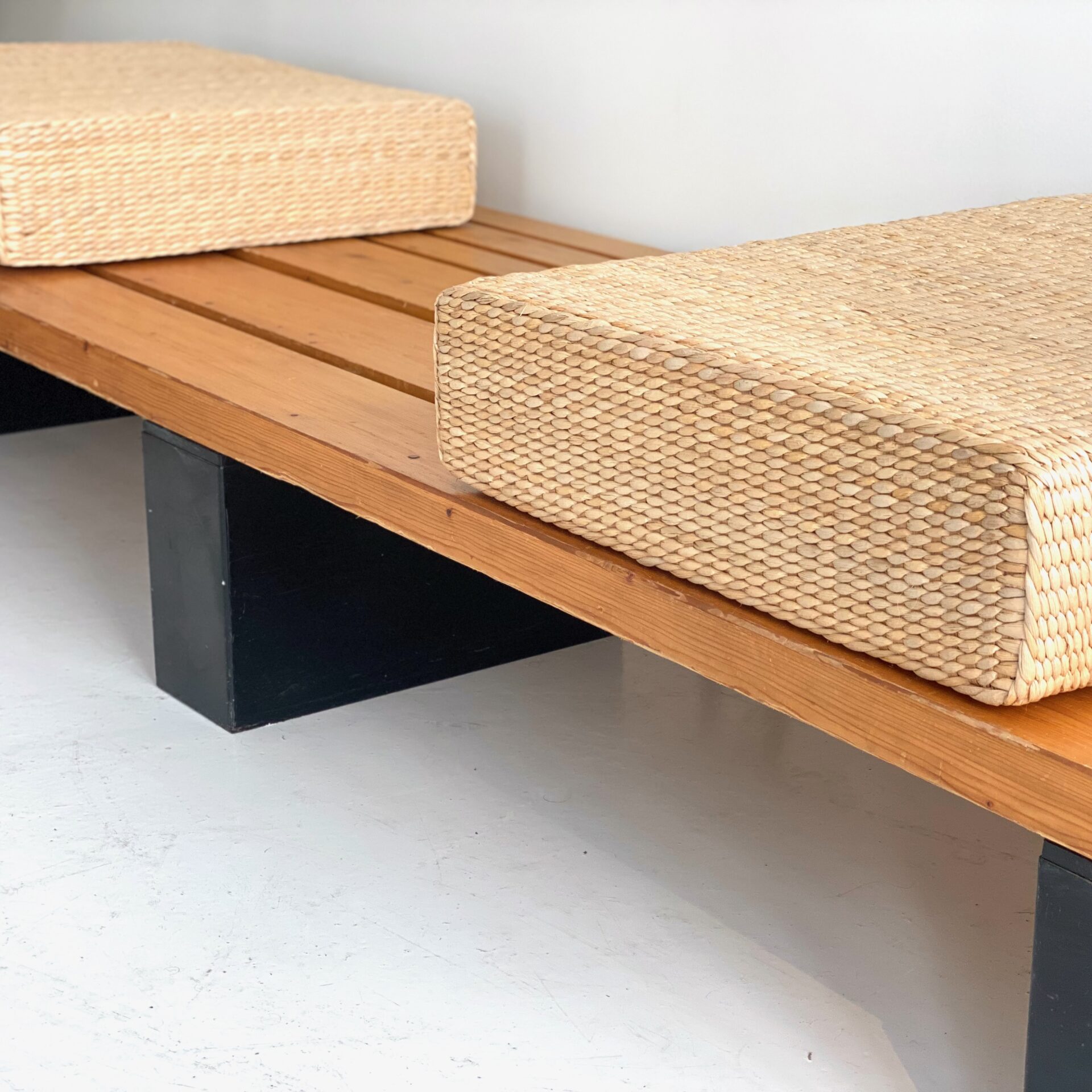 CHARLOTTE PERRIAND BLOC BENCH