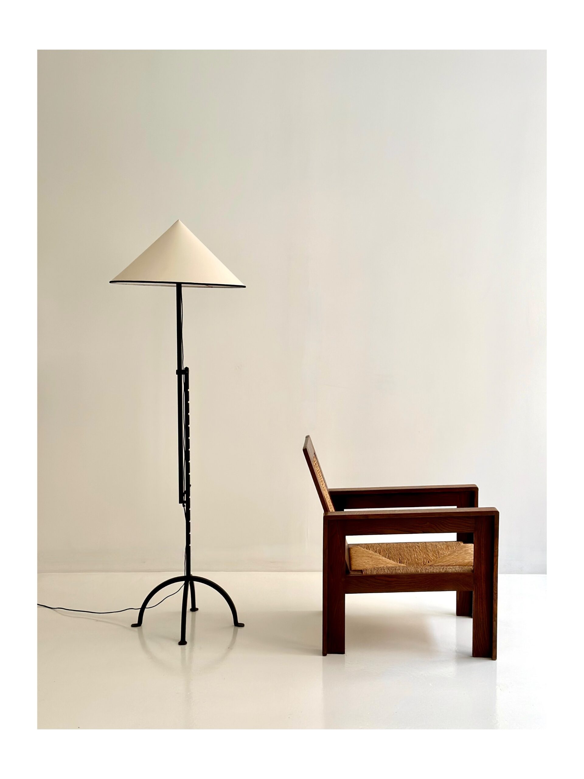 JOSEPH SAVINA FLOOR LAMP 1950