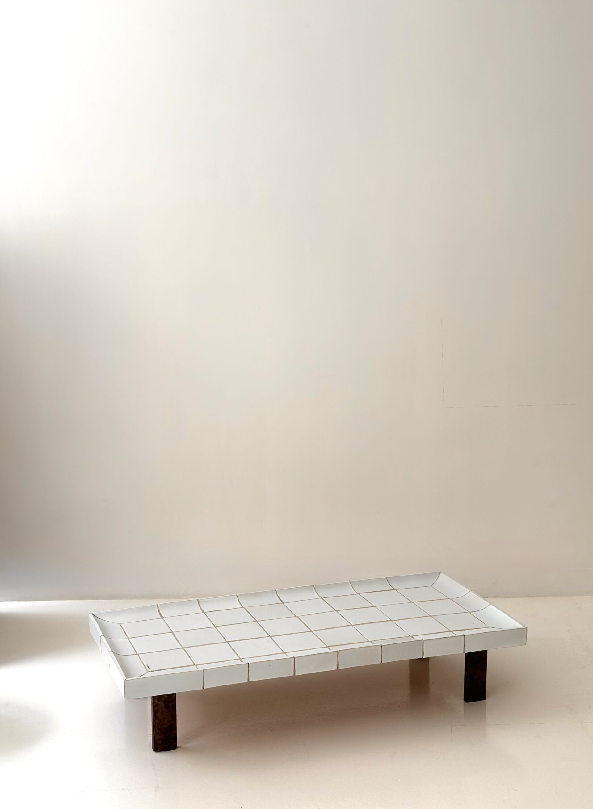 TABLE CUVETTE ROGER CAPRON CIRCA 1970