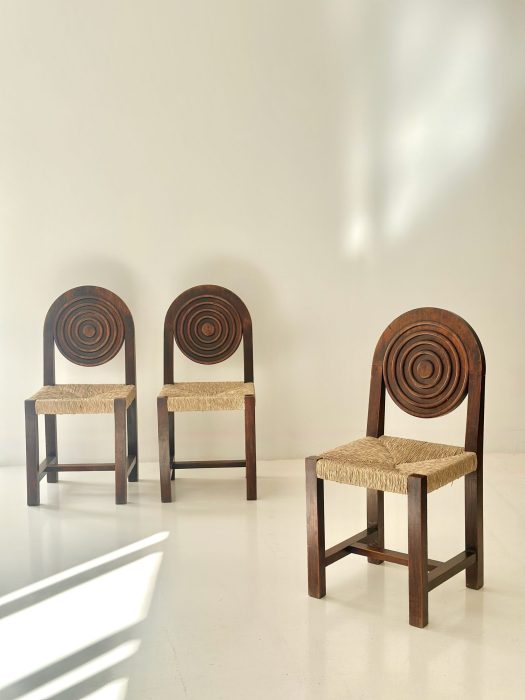 BENJAMIN GOMEZ AFRICANIST CHAIRS